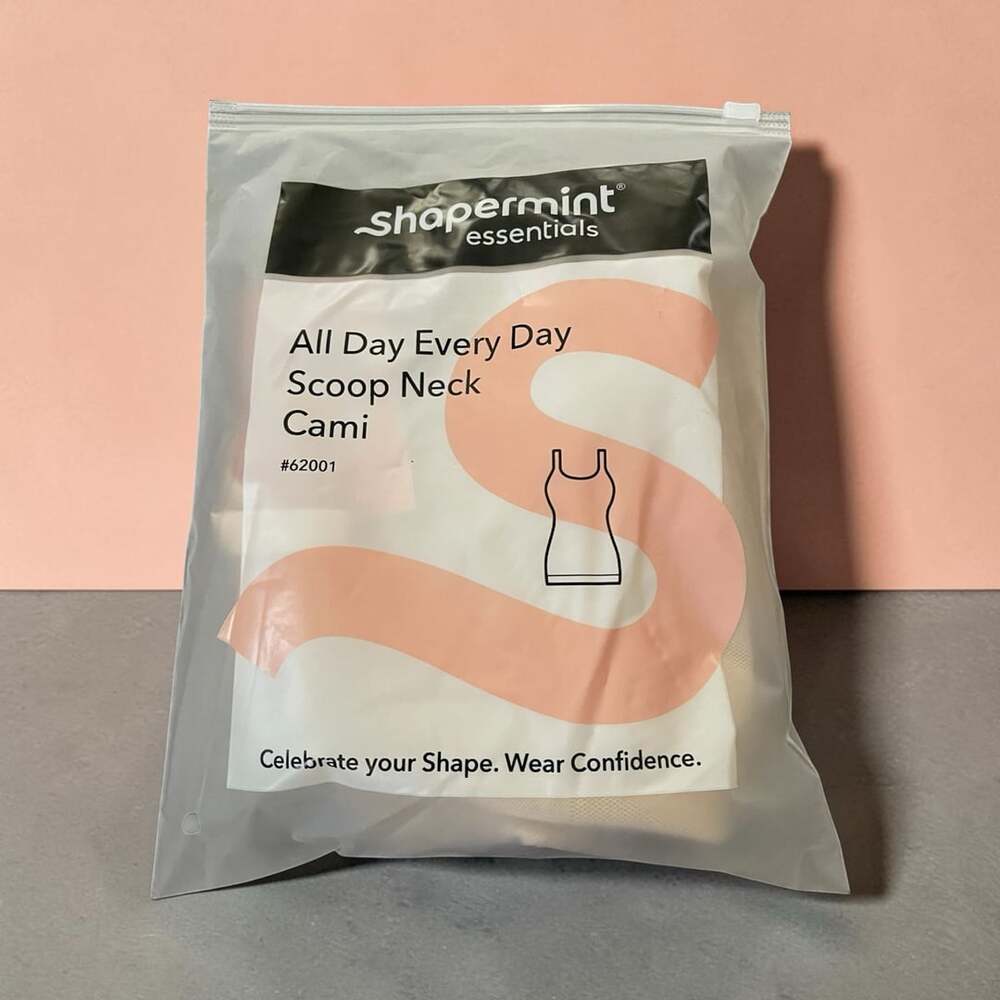 Shapermint Essentials All Day Every Day Scoop Neck Cami Size L Chai Beige